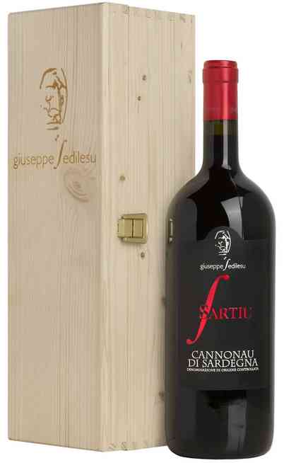 Magnum 1,5 Liters Cannonau "Sartiu" DOC In Wooden Box