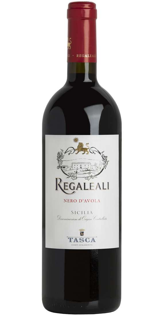 Nero d avola sicilia. Неро де Авола вино. Неро д Авола вино. Вино Nero d'Avola Sicilia красное сухое. Вино Кузумано Неро д'Авола Сицилия красное.